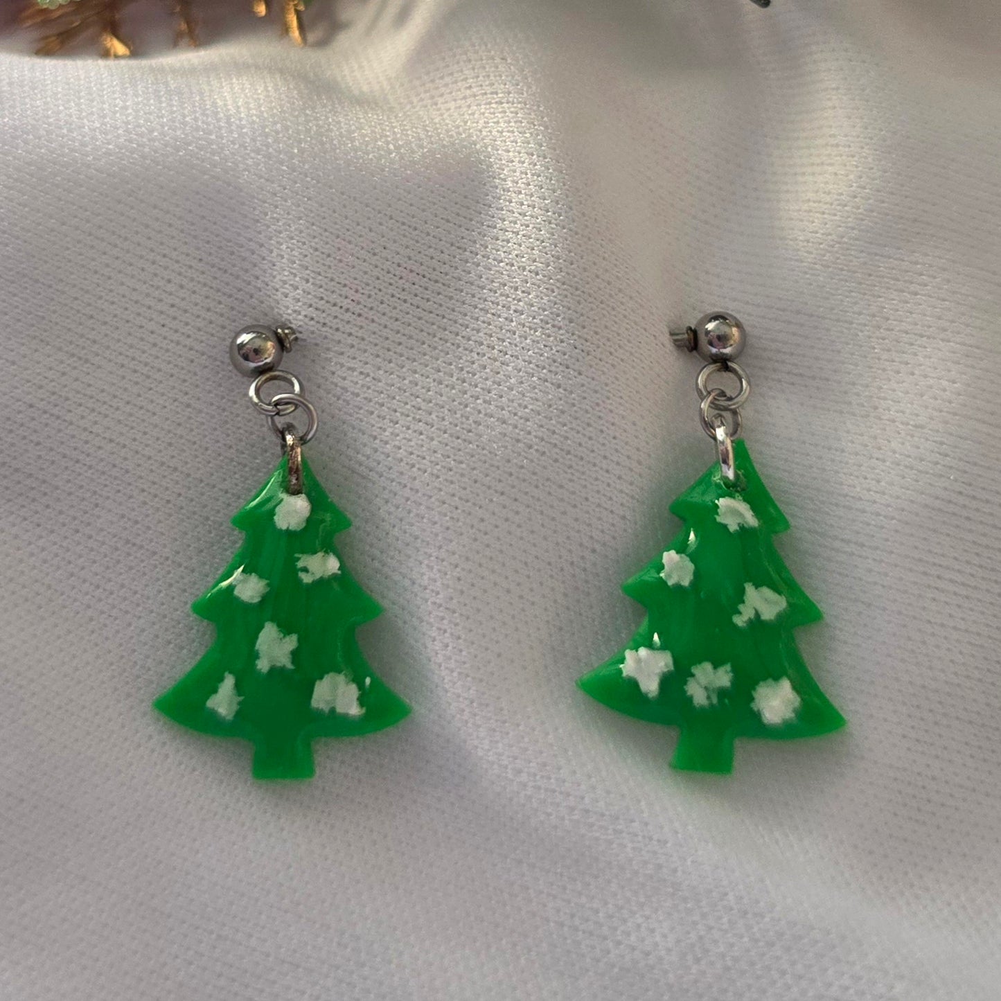 Mini Green Tree with Snow Earrings