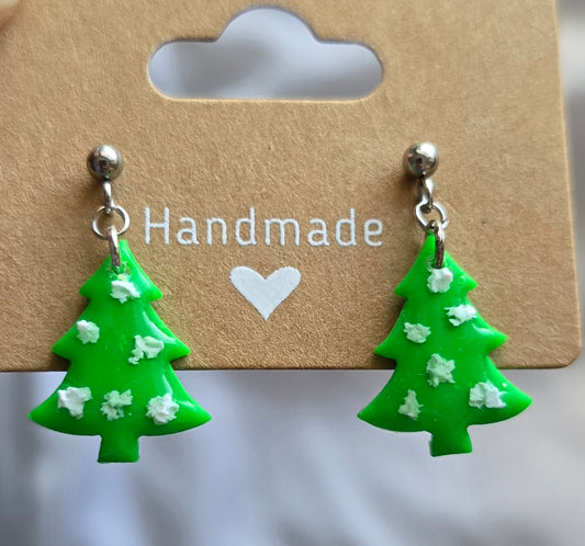 Mini Green Tree with Snow Earrings