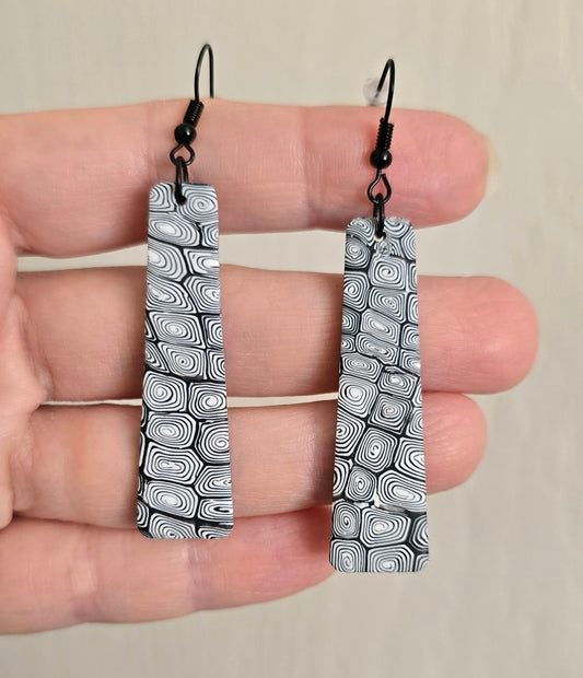 Black and White Swirl Earrings, Style 2