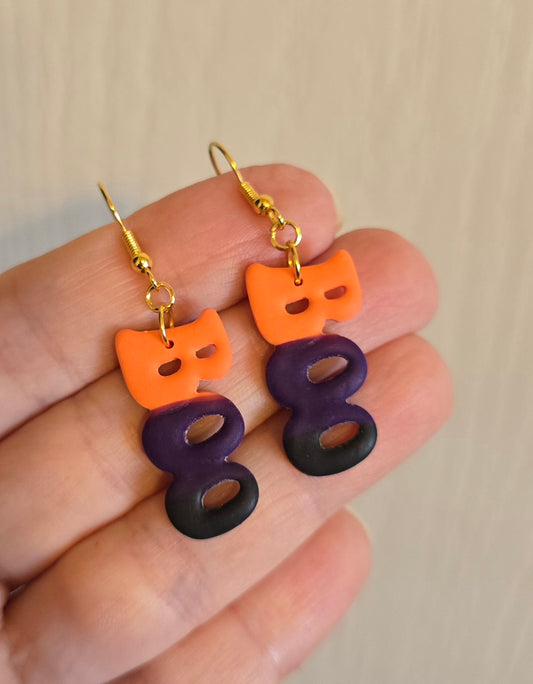 BOO Dangle Halloween Earrings