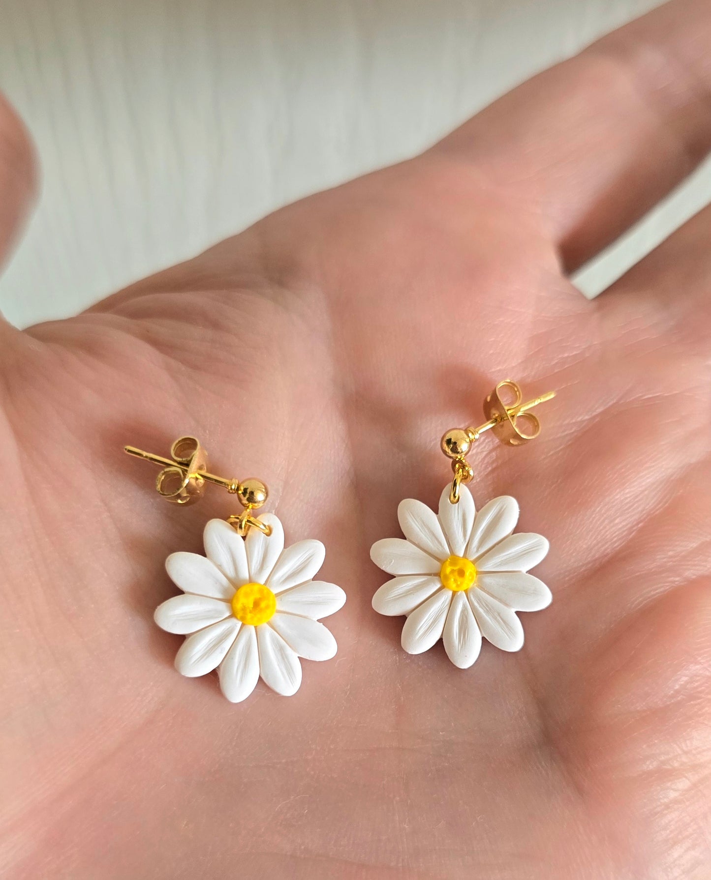Daisy Stud Earrings