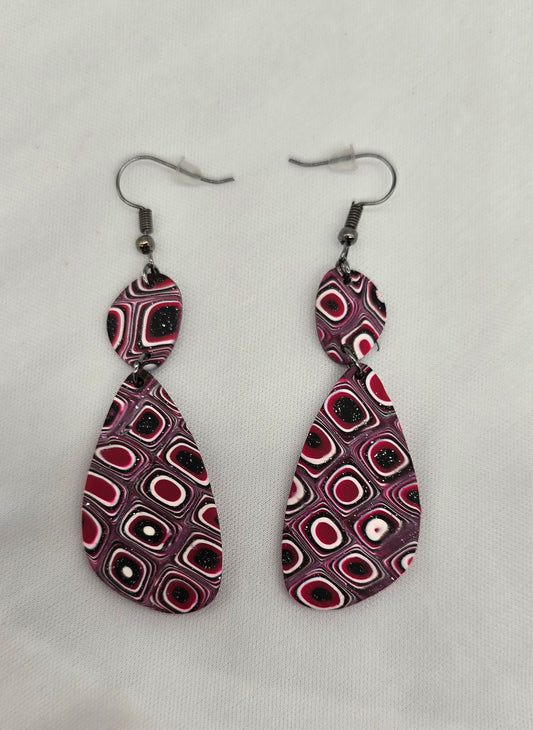 Shimmery Red and Black Circle Dangle Earrings